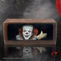 NEMESIS NOW - IT: Pennywise Drain Statue with LED